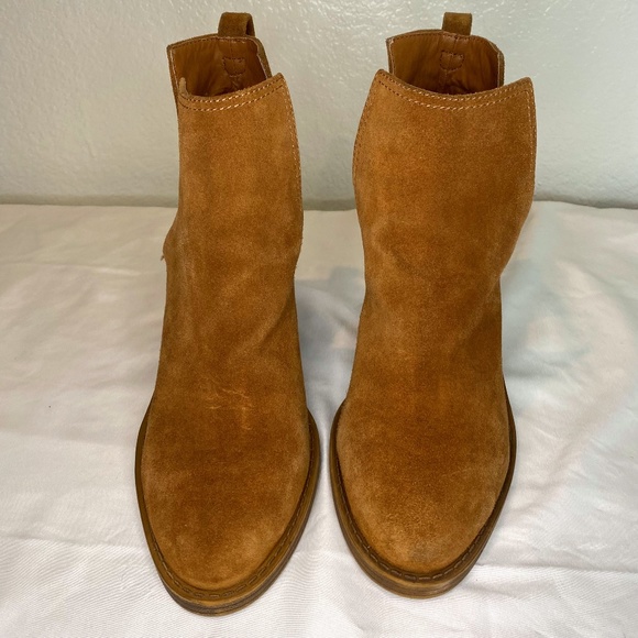 Steven Madden Sharini Suede Cut Out Boot Women's  Size 9.5--0106 - Picture 1 of 9